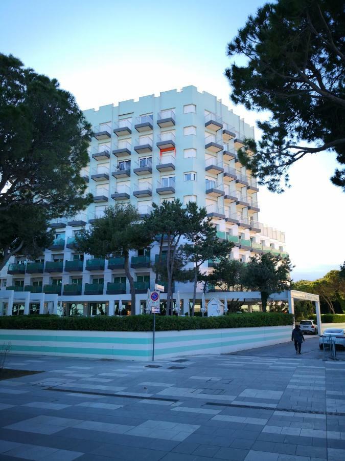 Vila International Lignano Sabbiadoro Exteriér fotografie